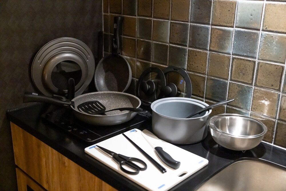 クラシック ルーム 専用キッチン5 | 御宿 河原町五条