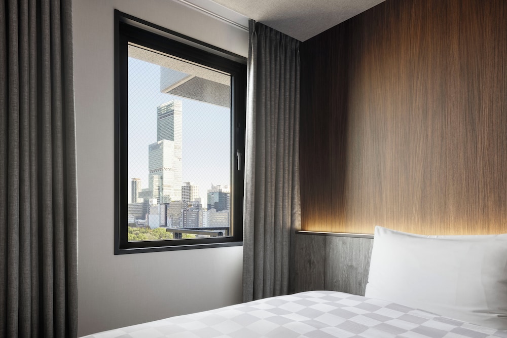 キング/上層階 禁煙 部屋からの景観0 | the b 大阪新世界