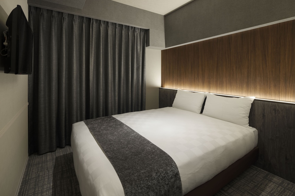 ダブルルーム 禁煙 客室4 | the b 大阪新世界