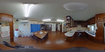 GUEST HOUSE SAKAE