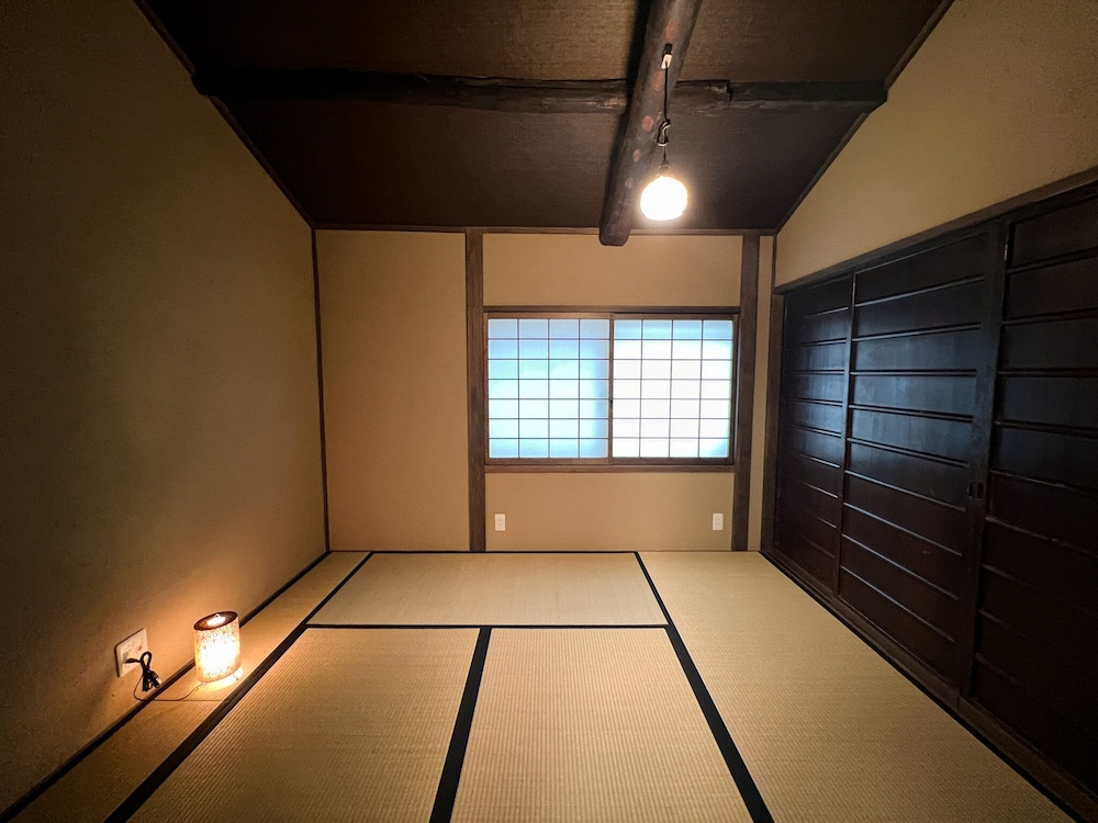 タウンホーム 客室12 | 鈴 四条町家