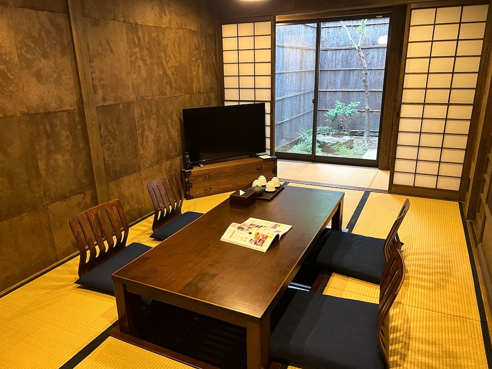 タウンホーム 客室18 | 鈴 四条町家