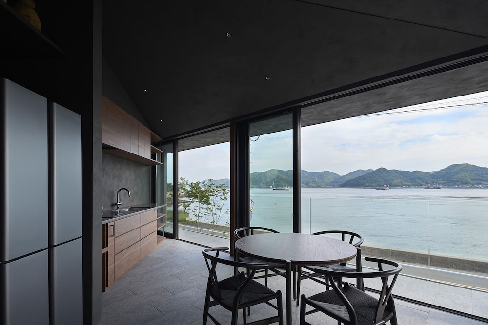 Deep Sea 専用キッチン0 | Seaside Villa SEEN