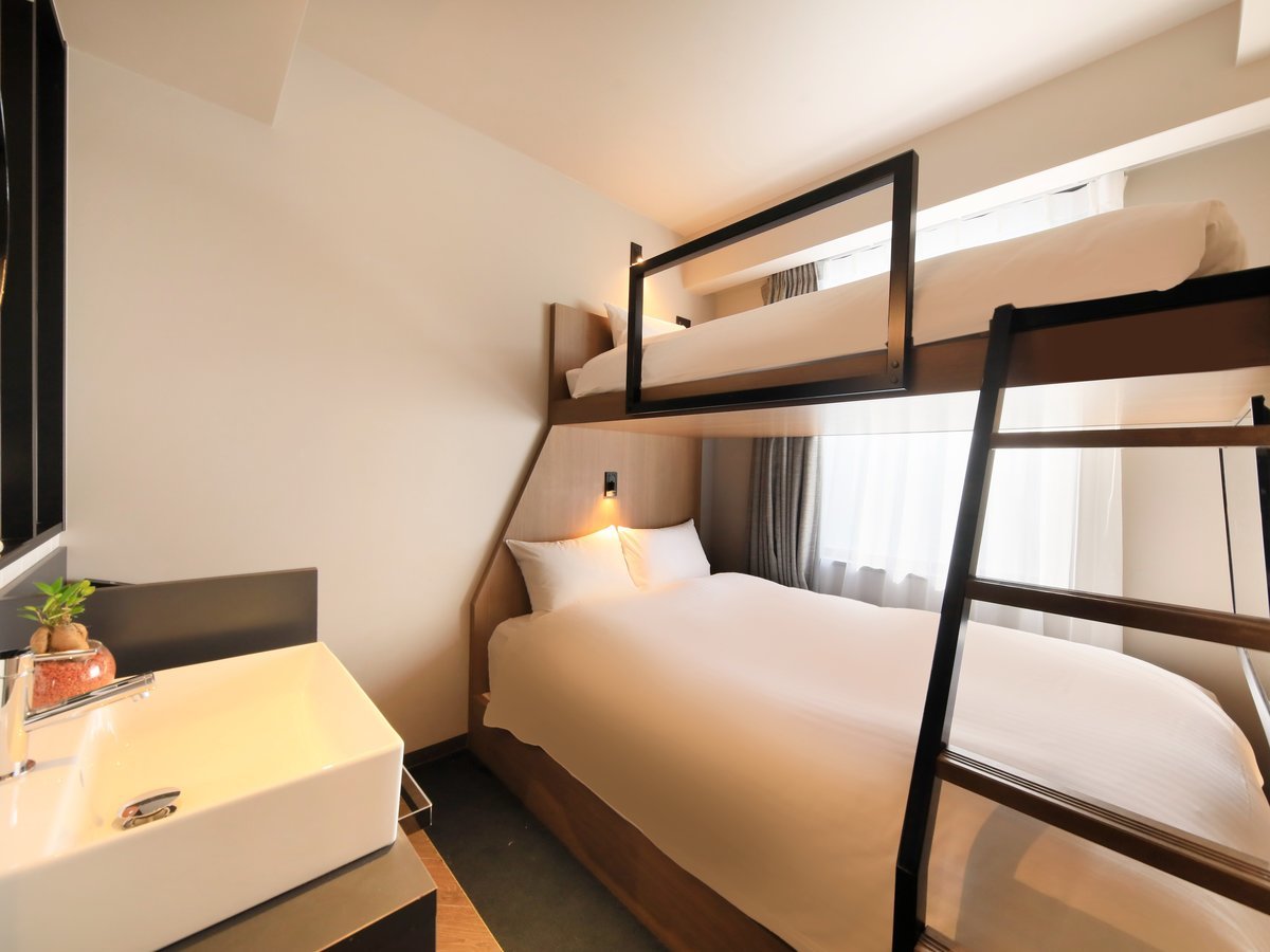 スタンダードダブル＋バンクベッド | クインテッサホテル福岡博多 Relax&Sleep