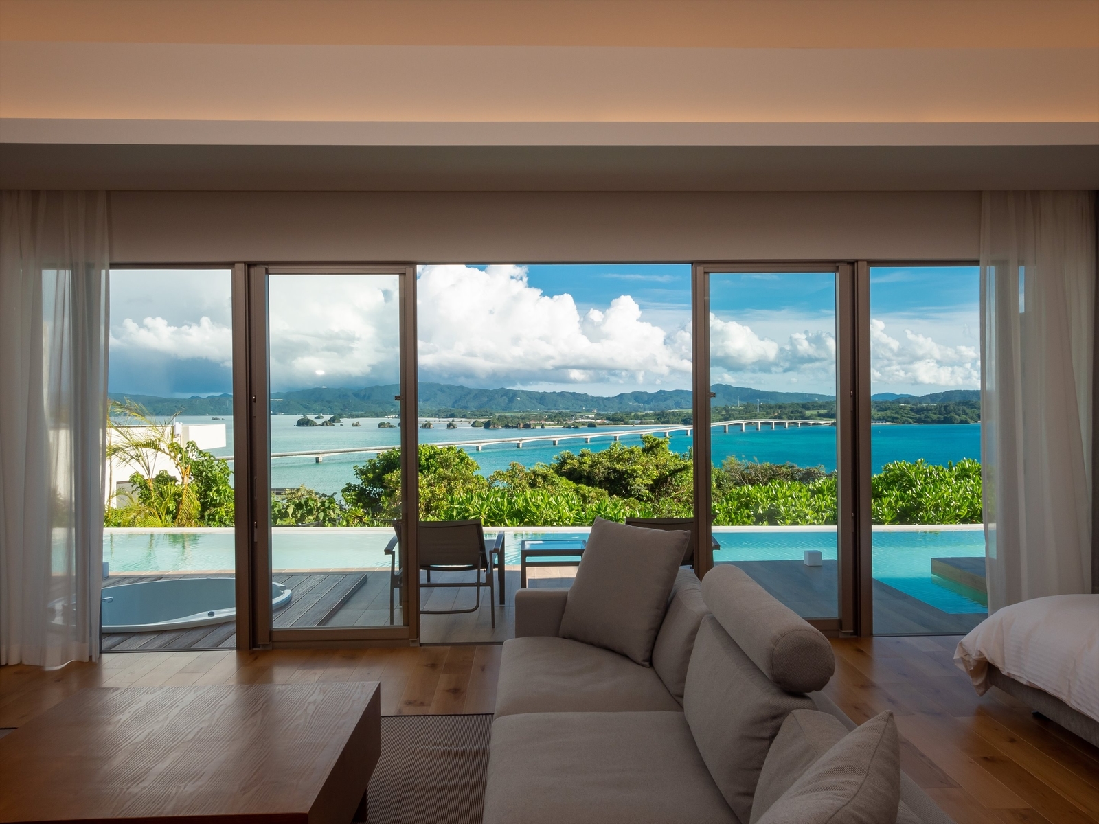 ラグジュアリープールヴィラ 02 | プールヴィラ 古宇利島 by コルディオスマートリゾート