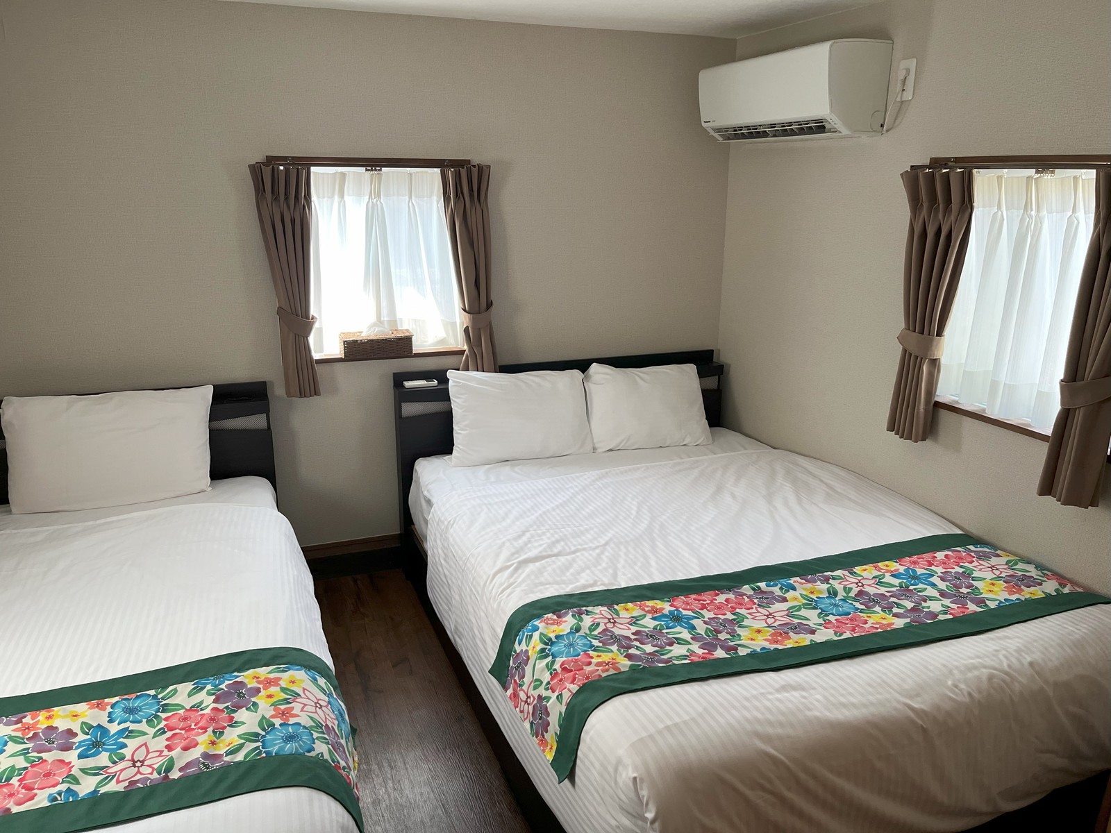 Trailer House 01 | SCALLOP BEACH CONDMINIUM