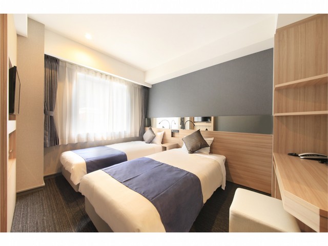 モデレートツイン【禁煙】 | クインテッサホテル大阪心斎橋 Comic & Books