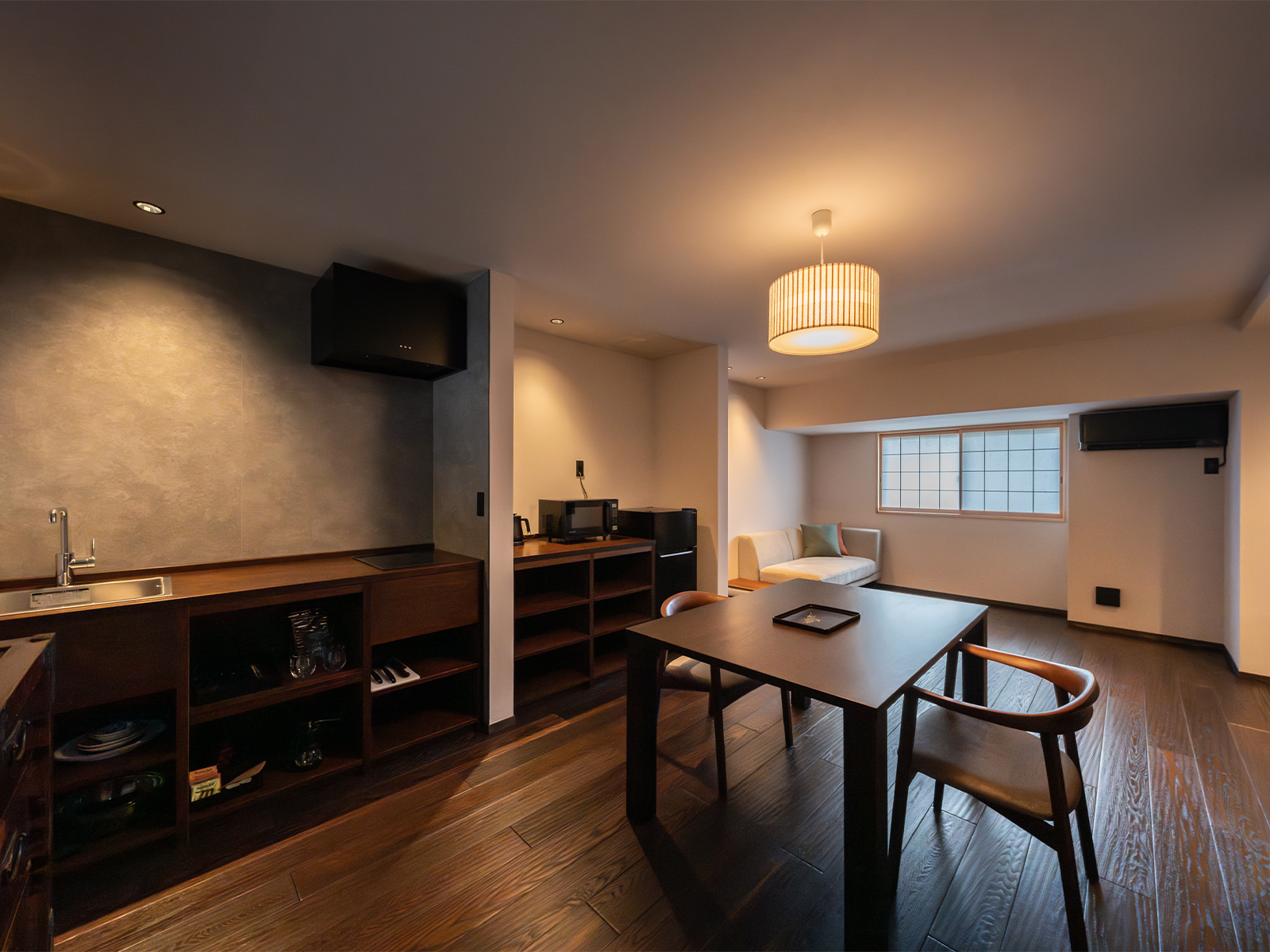 松皮菱／MATSUKAWABISHI：町家スイート 65平米 | オーベルジュほまち三國湊