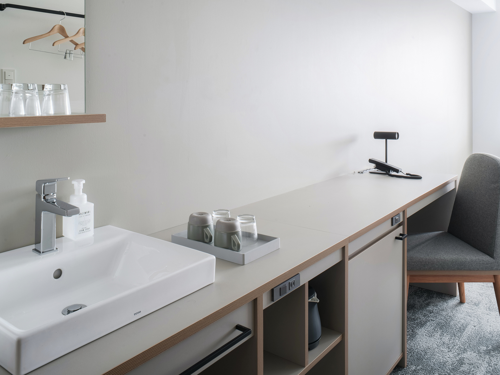 スタンダードルーム（シャワーブース）2名利用 02 | レフ沖縄アリーナ by ベッセルホテルズ