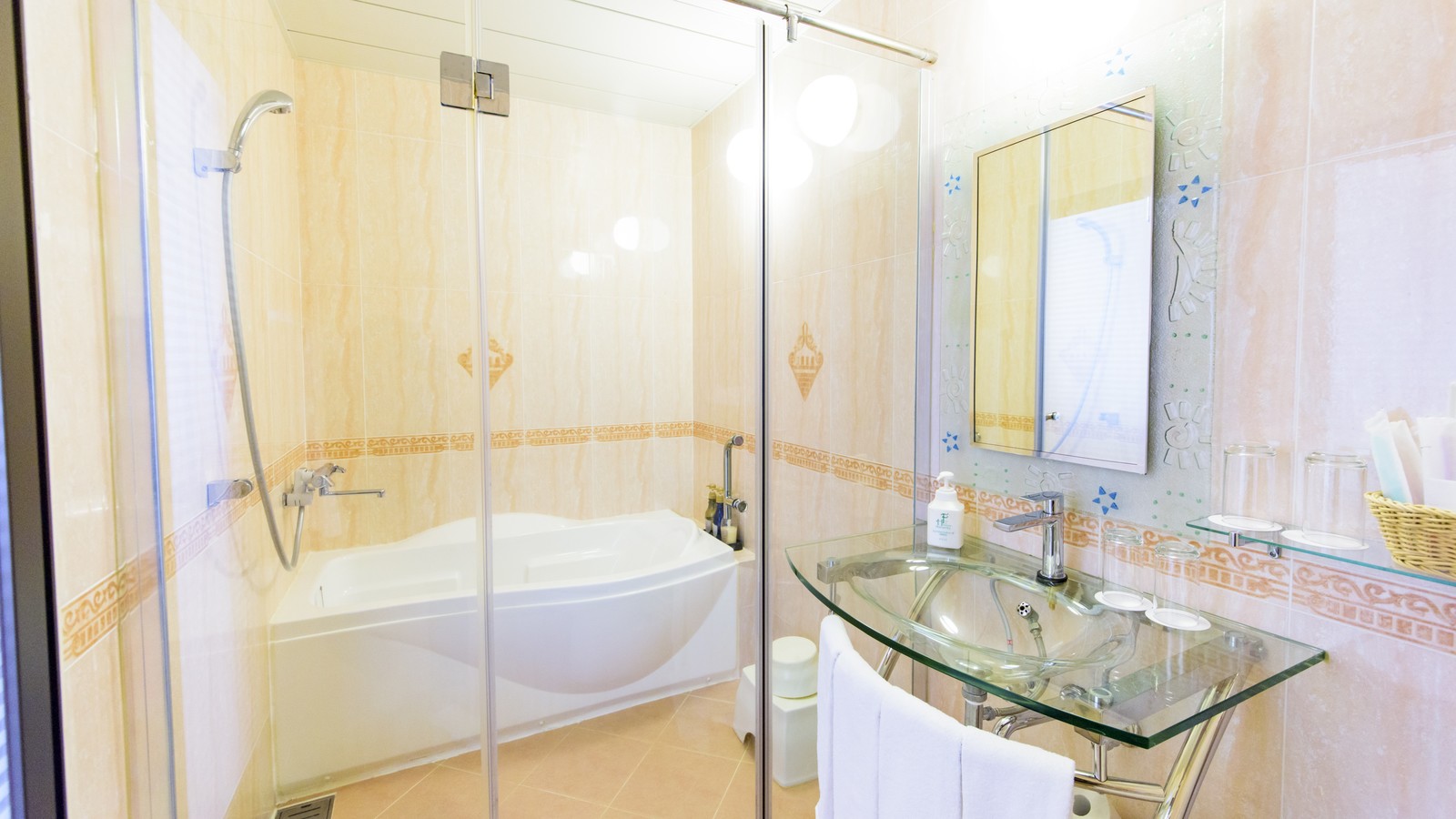 【スタンダードツイン禁煙】 　◆オーシャンフロント◆ 03 | ベストウェスタン沖縄幸喜ビーチ