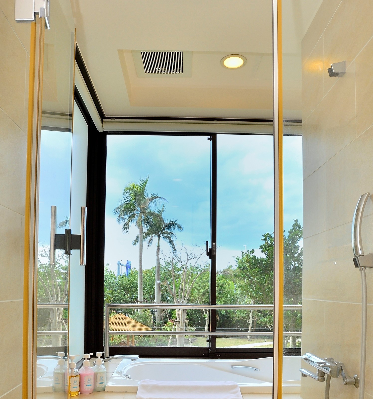 【お部屋は２階】眺望を気にされないお客様へ贈るリーズナブルプラン！【朝食付】