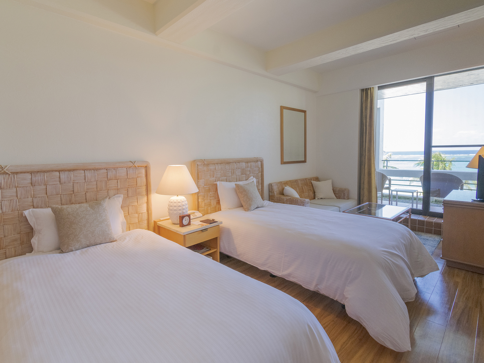 コンフォート 30平米/オーシャンフロント | ザ・ムーンビーチ ミュージアムリゾート