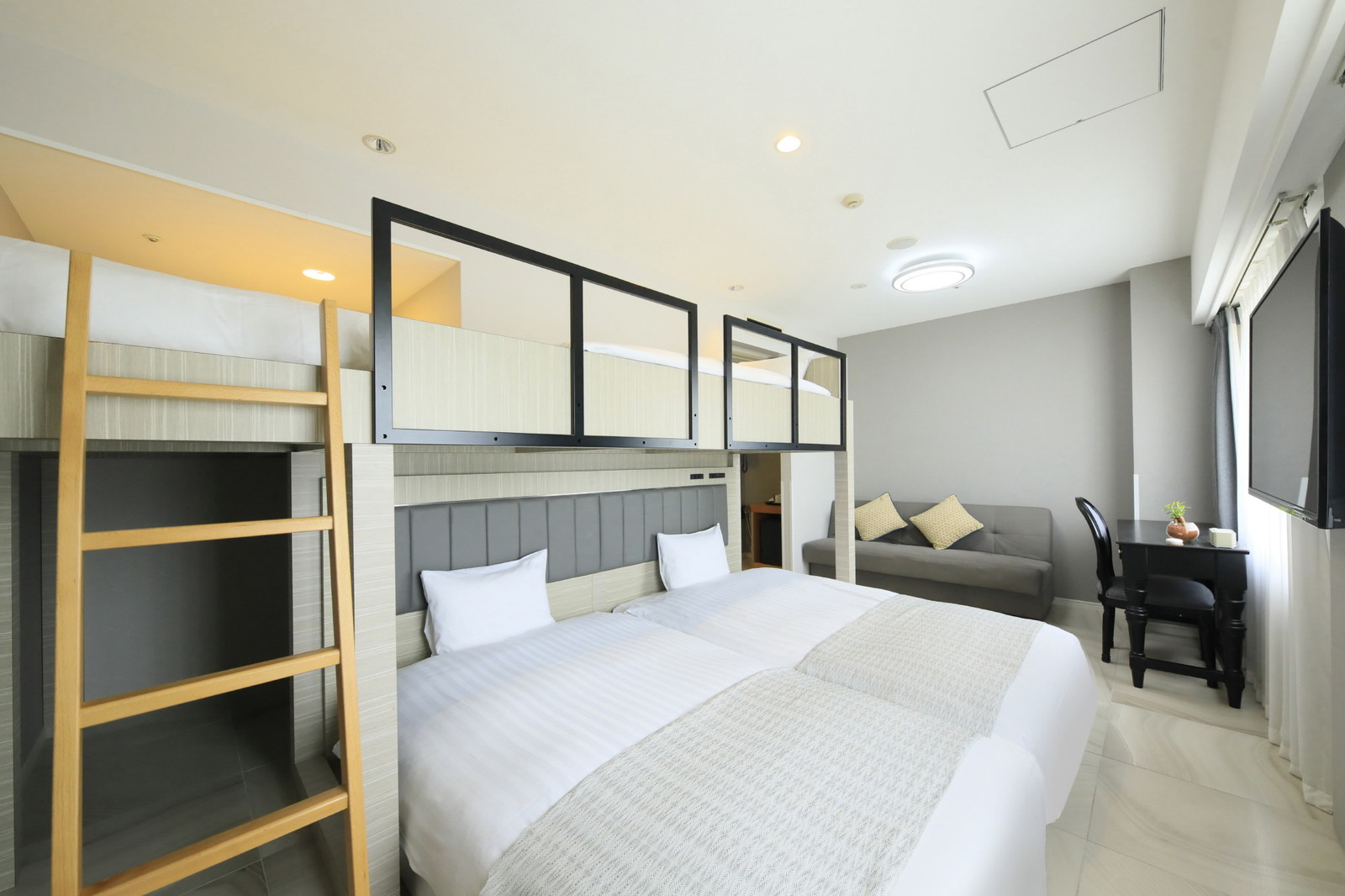 スーペリアツイン＋バンクベッド | クインテッサホテル鹿児島天文館 Relax&Sleep