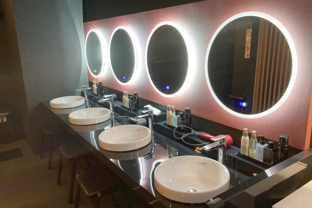 【平日限定！600円割引】SOLA SPA 新宿の湯　60分入浴チケット（レンタルタオル付）-4