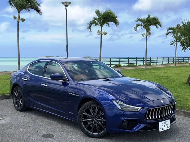 外車(輸入車)・高級車（マセラティ レヴァンテ/マセラティ ギブリ/マセラティ グレカーレ 他）プランNo.11641 | ユニバースレンタカー | 参考写真10