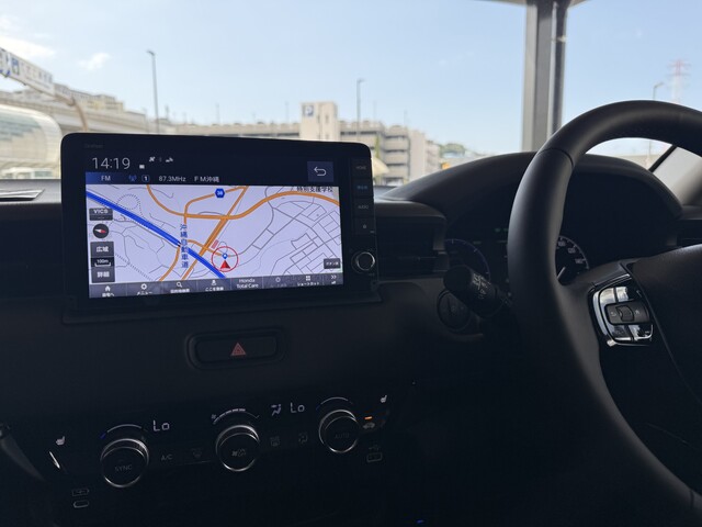 SUV（ヴェゼル ハイブリッド 確約）プランNo.13611 | HondaCars沖縄レンタカーてだこ浦西駅前店 | 参考写真4