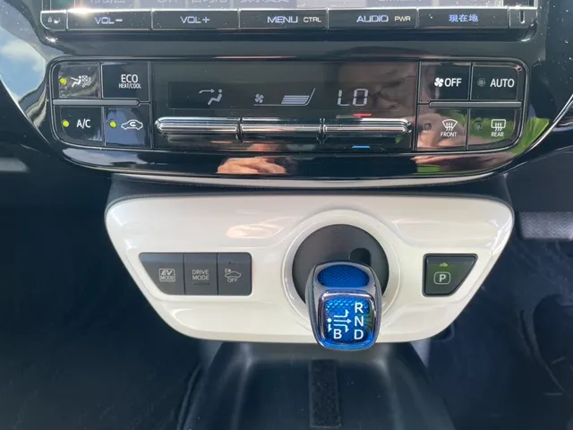 Medium（TOYOTA PRIUS 同等級） (plan : 11096) | Cococar Rental | 参考写真7