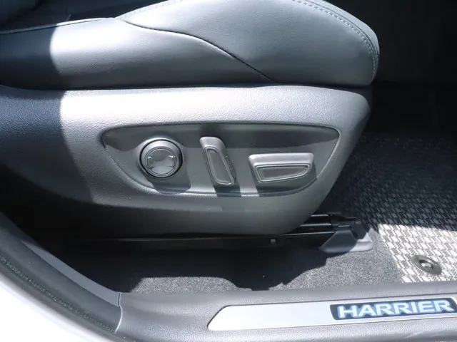 SUV（ハリアー 確約）プランNo.11659 | ユニバースレンタカー | 参考写真7