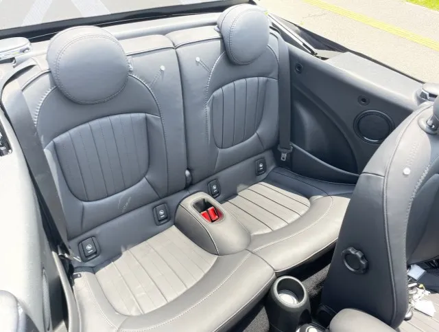 オープンカー（新型 MINI クーパー コンバーチブル 確約）プランNo.11220 | グッドスピードレンタカー | 参考写真3