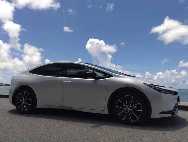ミドル（プリウス HV 確約）プランNo.12350 | RYUKYU PREMIUM DRIVE（琉球プレミアムドライブ）国際通り店
