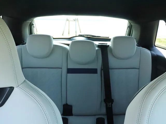 外車(輸入車)・高級車（MINI クーパーS 5ドア 確約）プランNo.11604 | ユニバースレンタカー | 参考写真9