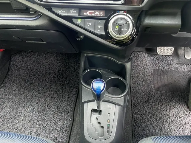 Compact（TOYOTA AQUA/NISSAN NOTE e-POWER/HONDA FIT HYBRID 同等級） (plan : 11096) | Cococar Rental | 参考写真7