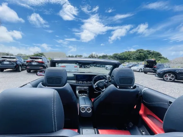 外車(輸入車)・高級車（MERCEDES BENZ E200cabriolet sports/MERCEDES BENZ C180cabriolet sports 他）プランNo.11605 | ユニバースレンタカー | 参考写真1