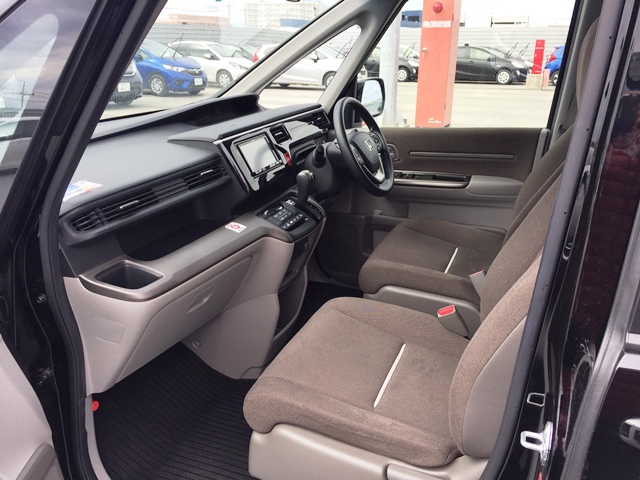 ワゴン（7～8名乗り）（ステップワゴン 確約）プランNo.7428 | オリックスレンタカー | 参考写真11