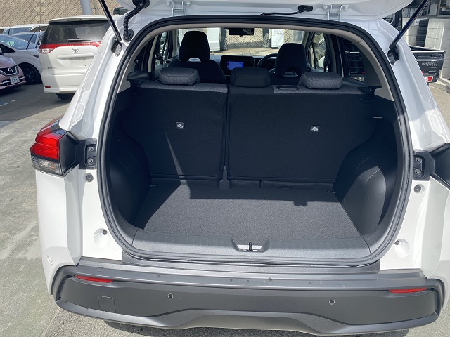 Compact（TOYOTA YARiS/NISSAN NOTE e-POWER/MAZDA MAZDA2 or similar） (plan : 10960) | Suzuki Rnet a car | 参考写真1