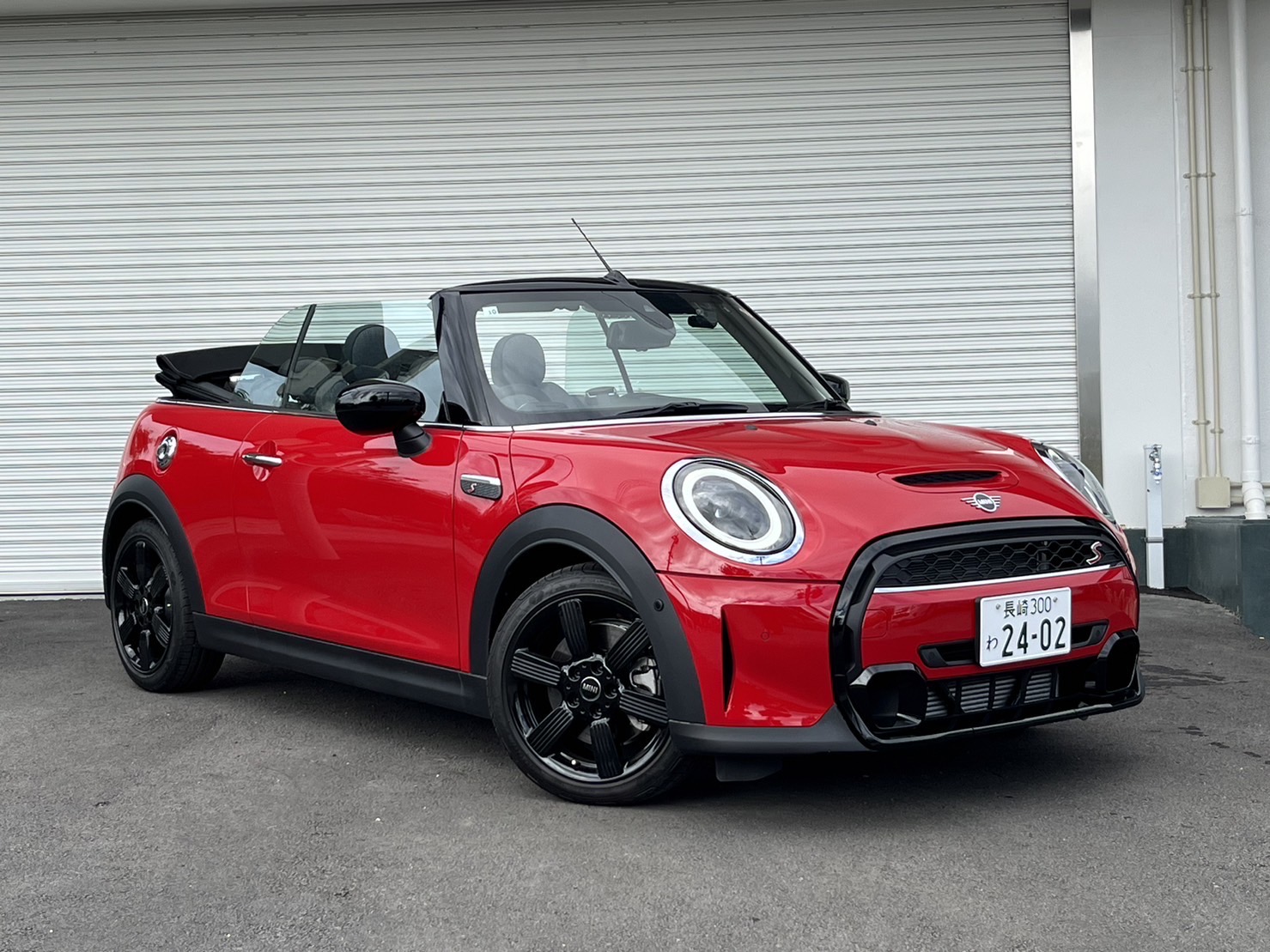 外車(輸入車)・高級車（MINIクーパーSコンバーチブル 確約）プランNo.11667 | ユニバースレンタカー宮古島空港店