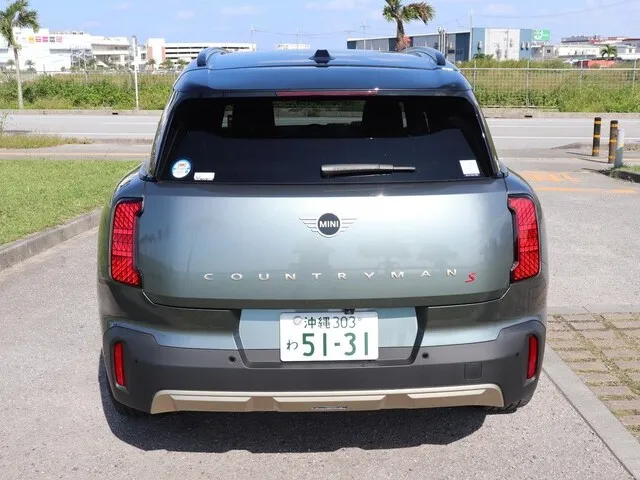 外車(輸入車)・高級車（MINI カントリーマン 確約）プランNo.11603 | ユニバースレンタカー | 参考写真4