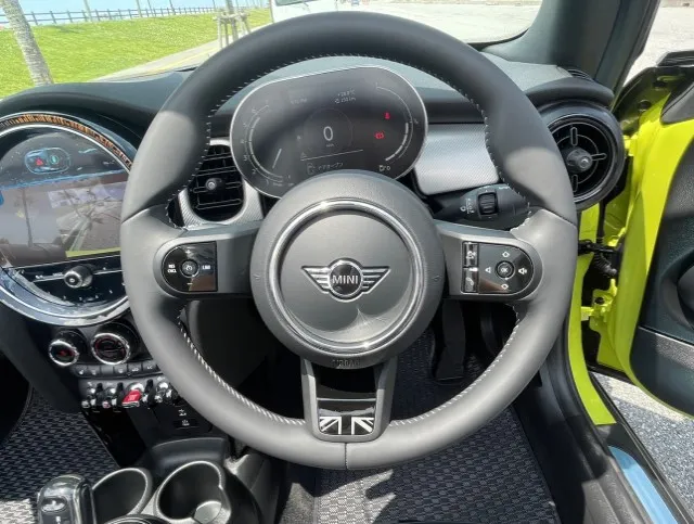 オープンカー（新型 MINI クーパー コンバーチブル 確約）プランNo.11220 | グッドスピードレンタカー | 参考写真6