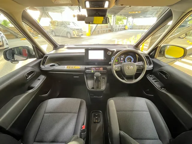 ワゴン（7～8名乗り）（ノア/セレナ 他）プランNo.11234 | タイムズカー | 参考写真3