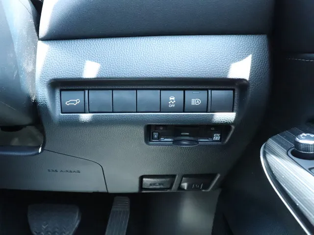 SUV（ハリアー 確約）プランNo.11659 | ユニバースレンタカー | 参考写真9