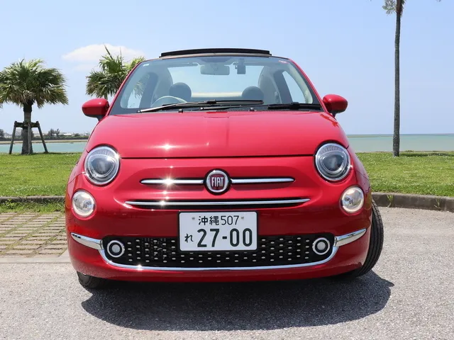 外車(輸入車)・高級車（FIAT 500C TwinAir DOLCEVITA 確約）プランNo.11598 | ユニバースレンタカー | 参考写真5