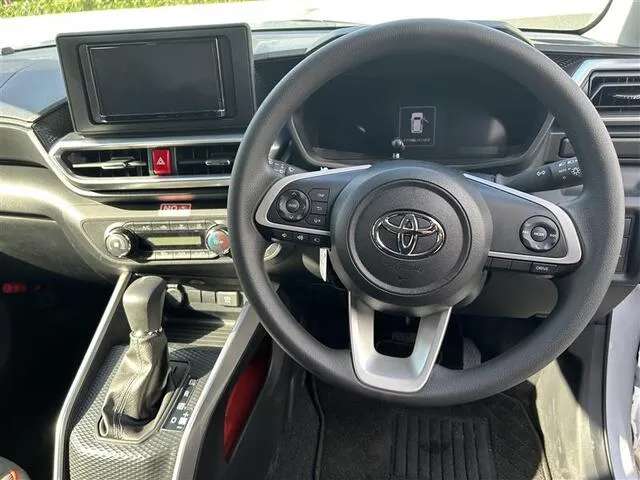 SUV（ライズ 確約）プランNo.13053 | ダイドーレンタリース空港営業所 | 参考写真4