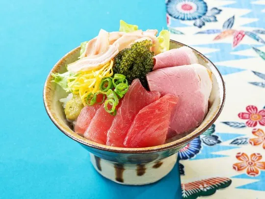 オリジナル海鮮丼