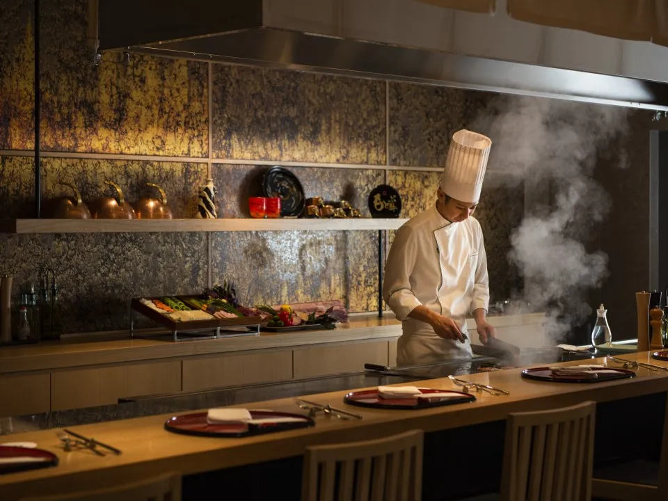 ノボテル沖縄那覇　和食・鉄板焼「登輝（とき）」1
