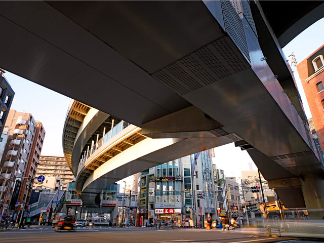 西日暮里駅近くの観光情報