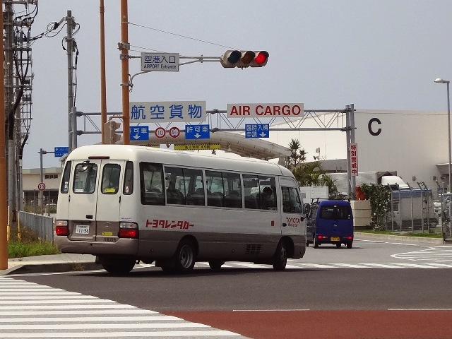 おもろまち駅前ＤＦＳ沖縄那覇の店舗画像