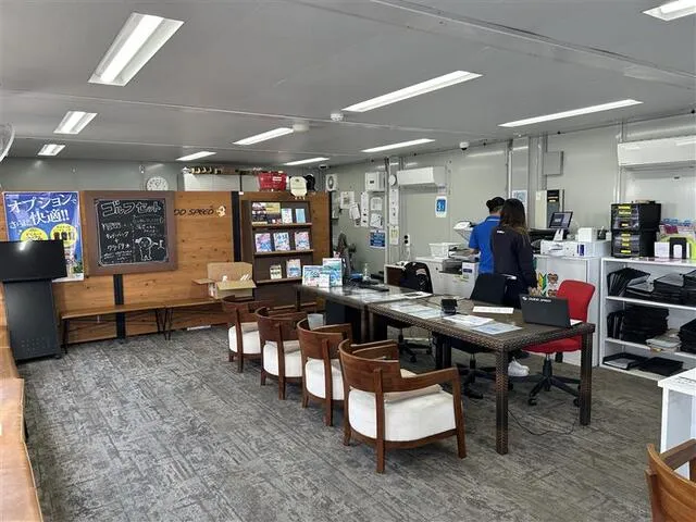 那覇空港豊見城店の店舗画像