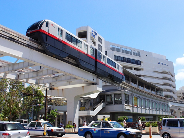 おもろまち駅前(旧沖縄ディエフエス)の店舗画像