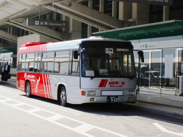 おもろまち駅前(旧沖縄ディエフエス)の店舗画像